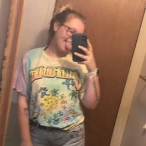 Meet your Posher, Elisabeth